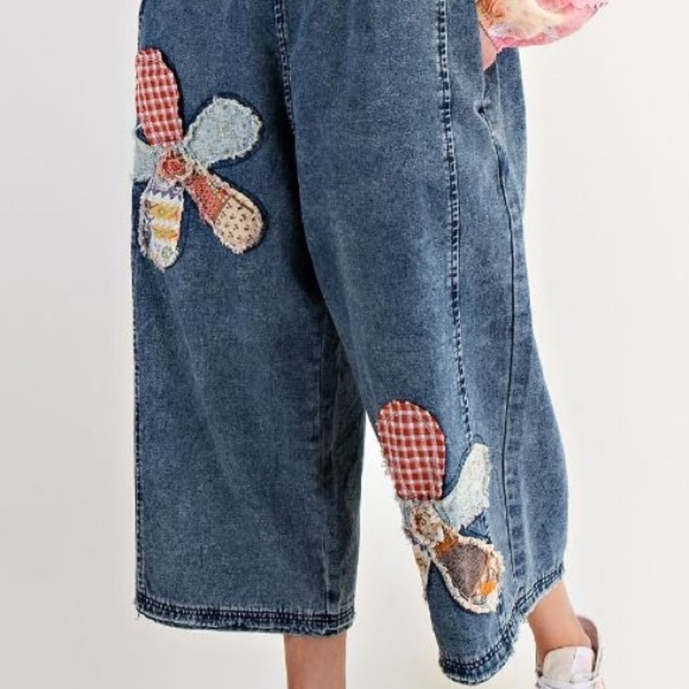 Easel Flower Patch Denim Patchwork Overalls NWT - image 4